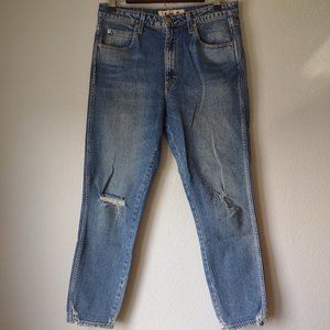 AMO High Rise Stix Crop Jeans Size 30 Wild One